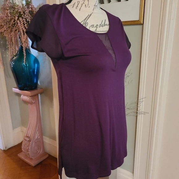 Eggplant color dressy tee Nwt - Picture 3 of 5